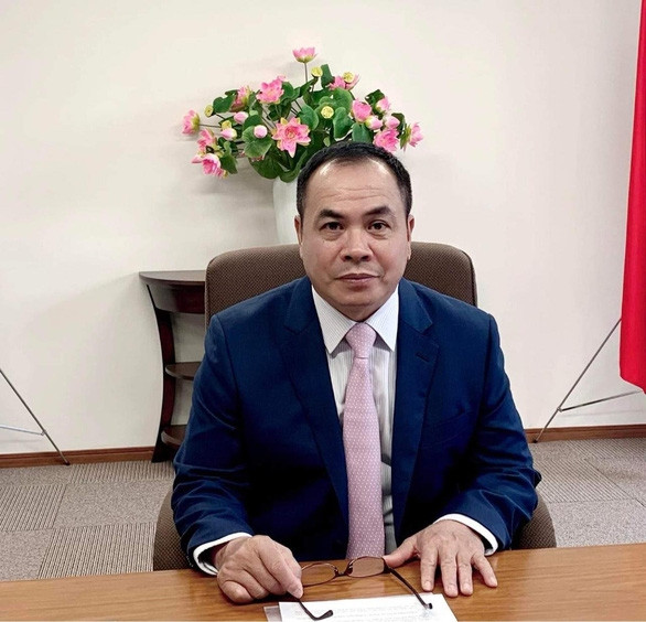 Bắt nguyên cán bộ Tổng lãnh sự quán Việt Nam tại Osaka về hành vi nhận hối lộ - Ảnh 1.