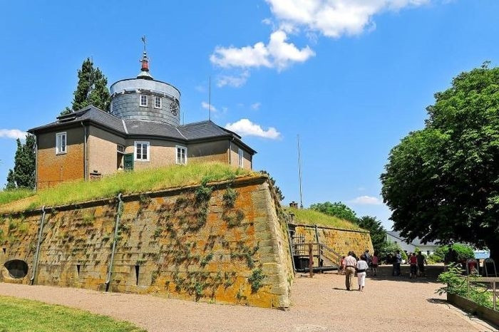 Wilhelmstein ngày nay là một viện bảo tàng và một địa điểm du lịch nổi tiếng.