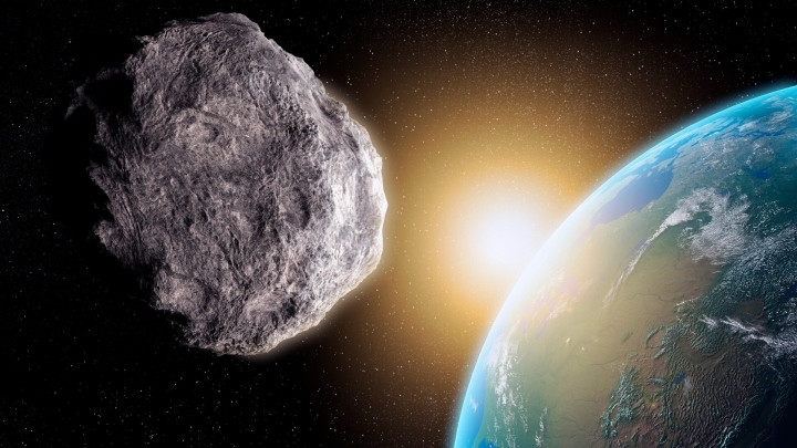 Một tiểu hành tinh khổng lồ đang áp sát Trái Đất  - 1