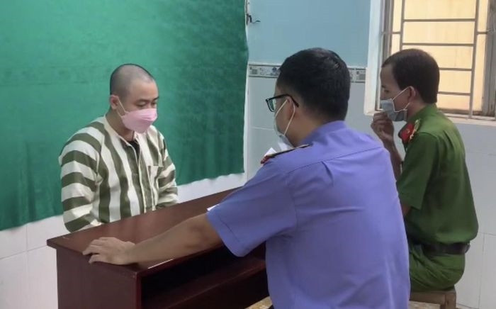 Diễn viên Hữu Tín bị truy tố ra tòa về tội Tổ chức sử dụng trái phép chất ma túy. Ảnh: Công an cung cấp. 