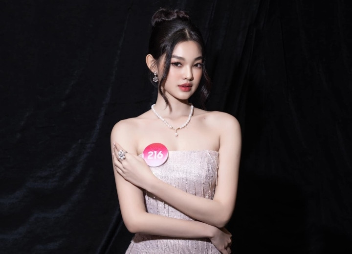 Mỹ nhân được gọi là 'búp bê sống' tại Hoa hậu Việt Nam 2022 - 4