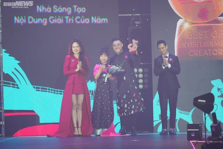 Nguyễn Thúc Thùy Tiên đoạt giải Nhà sáng tạo nội dung nghệ sĩ trên TikTok - 3
