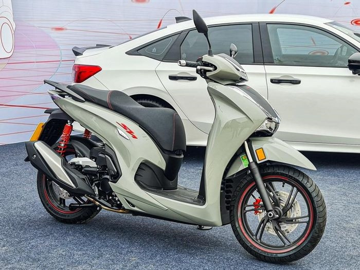 Chi tiết Honda SH 350i đời 2023 tại Việt Nam