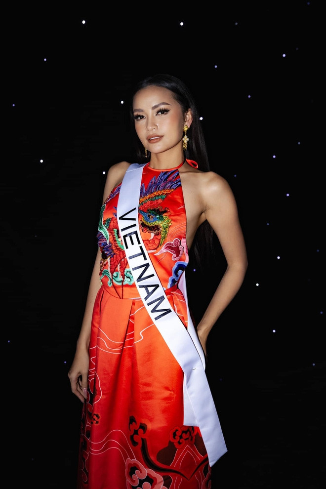 Ngọc Châu trượt top 16 Hoa hậu Hoàn vũ 2022 - Ảnh 4.
