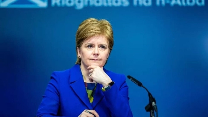 Thủ hiến Scotland bất ngờ từ chức - 1