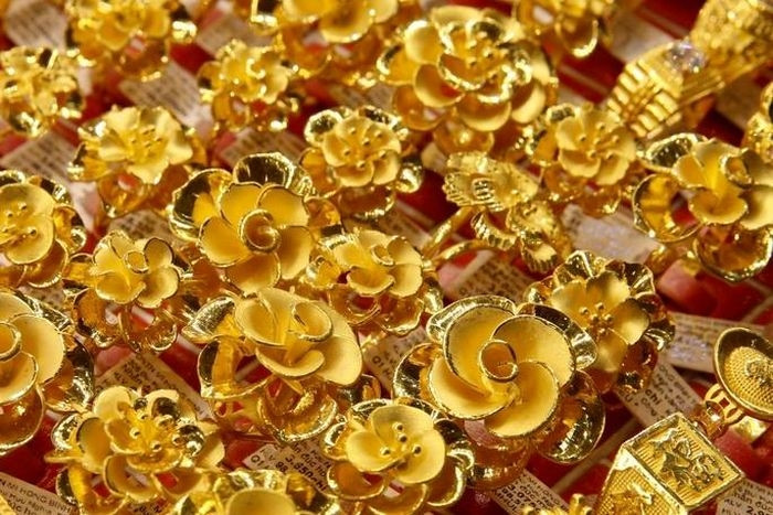 Giá vàng hôm nay đối với vàng trang sức đang rẻ hơn vàng thế giới