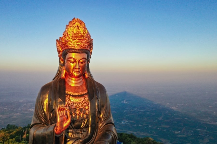 A new look from the top of Ba Den Mountain in Tay Ninh hinh anh 5