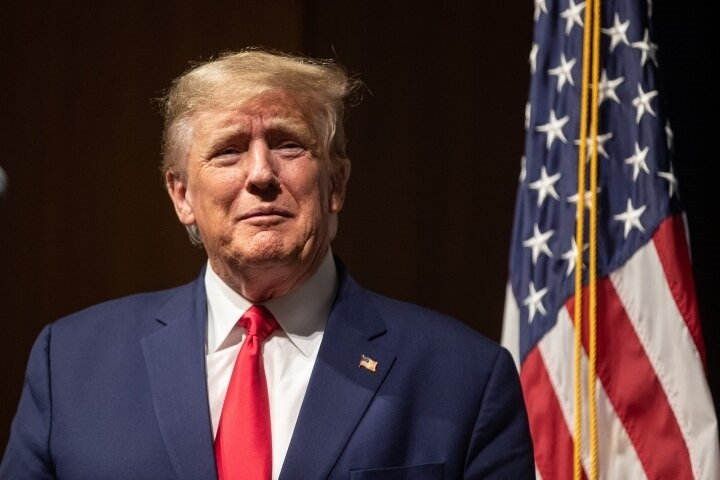 Ông Trump tuyên bố không từ bỏ tranh cử tổng thống 2024 dù bị kết án - 1