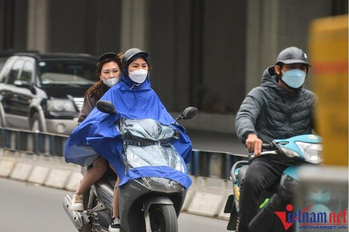 Hà Nội chuyển mưa, nhiệt độ hạ thấp nhất 21 độ. Ảnh minh họa: Việt Hùng