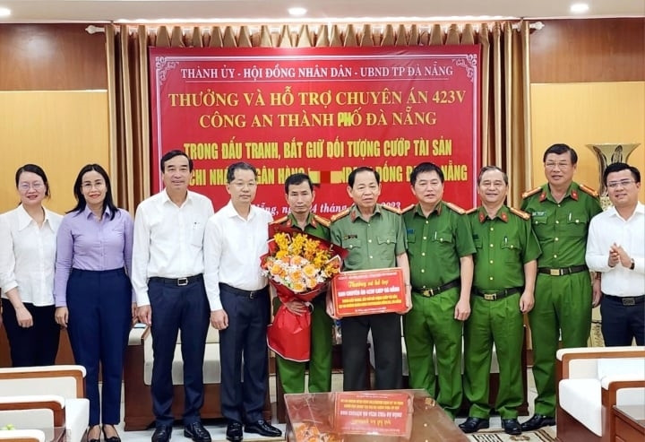 Nghi phạm cướp ngân hàng ở Đà Nẵng để có tiền xuất khẩu lao động - 4