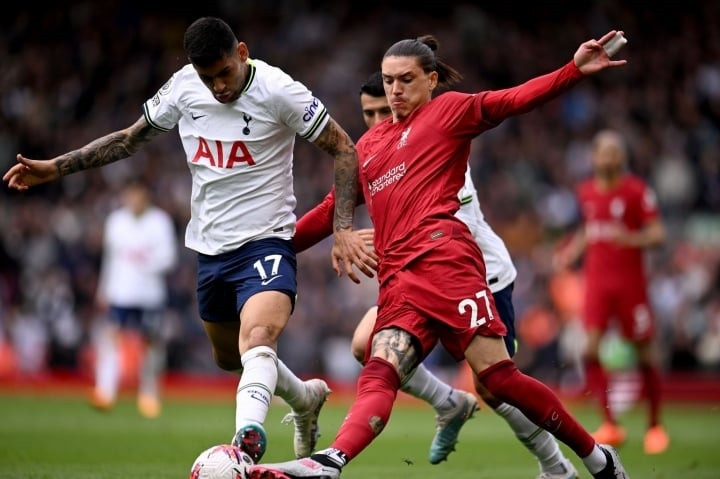 Dẫn 3 bàn rồi bị gỡ hòa, Liverpool thắng nghẹt thở Tottenham - 1