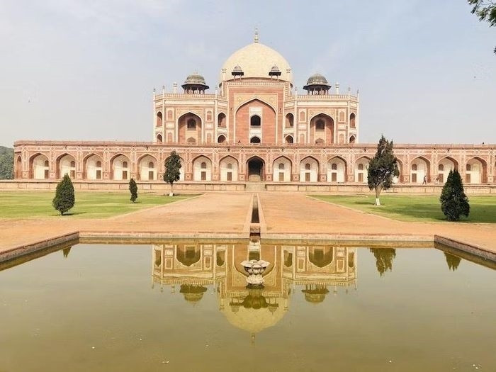  Lăng mộ Humayun, Nizamuddin, New Delhi. Ảnh: Barun Ghosh/Unsplash. 
