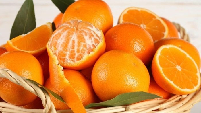 Giảm cân hiệu quả: Theo các nhà khoa học, một quả cam có thể cung cấp cho cơ thể 60 calo và 3 gam chất xơ, góp phần làm chậm quá trình cơ thể hấp thụ đường. Ảnh minh họa