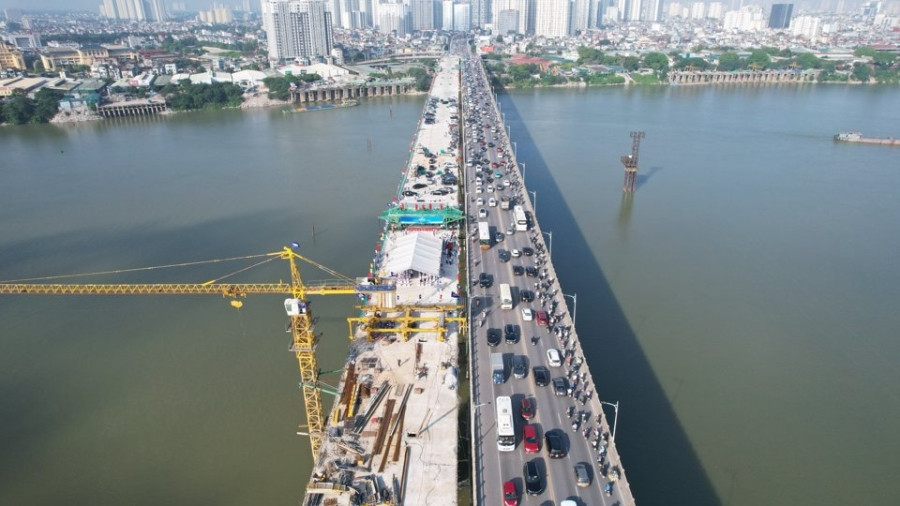 Dự án đầu tư xây dựng cầu Vĩnh Tuy giai đoạn 2 là một trong những công trình giao thông trọng điểm của TP Hà Nội giai đoạn 2021 - 2025.