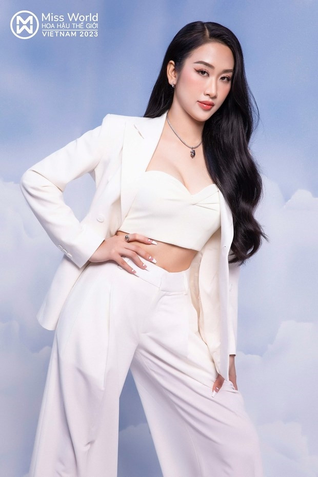 Thi sinh Miss World Viet Nam 2023 gap rut chuan bi cho dem chung khao hinh anh 3