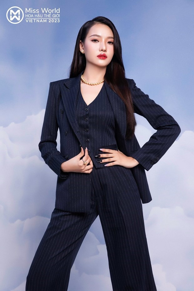 Thi sinh Miss World Viet Nam 2023 gap rut chuan bi cho dem chung khao hinh anh 6
