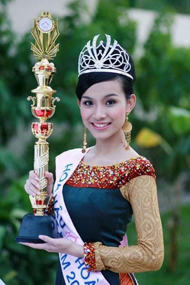 Đời tư của 5 Hoa hậu Hoàn vũ Việt Nam: Người sống xa hoa, người học dang dở - 1
