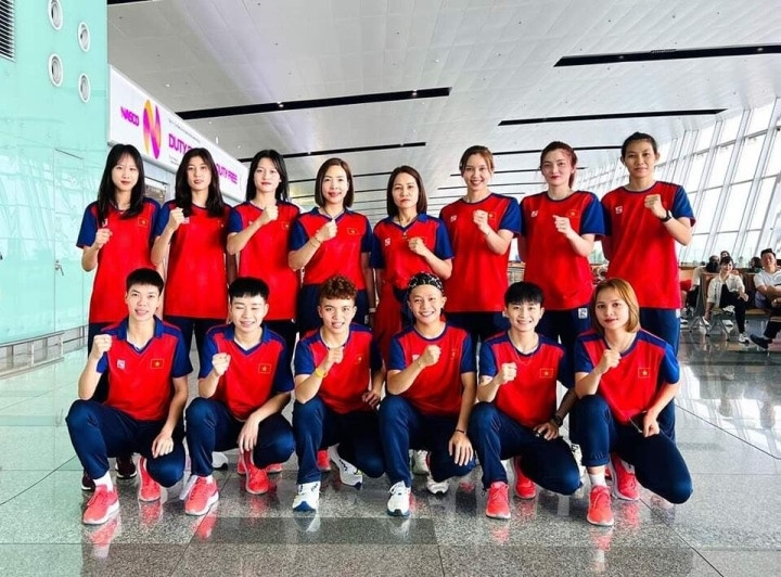 Các tuyển thủ của đội tuyển cầu mây nữ Việt Nam.