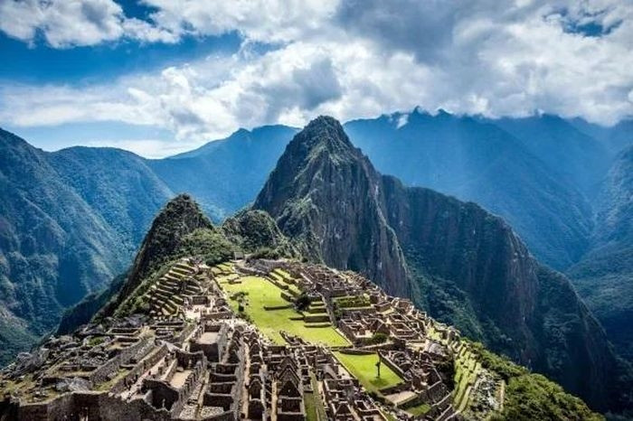 Các gia đình hoàng tộc Inca sống ở đây với những người hầu đến từ các vùng cao nguyên.