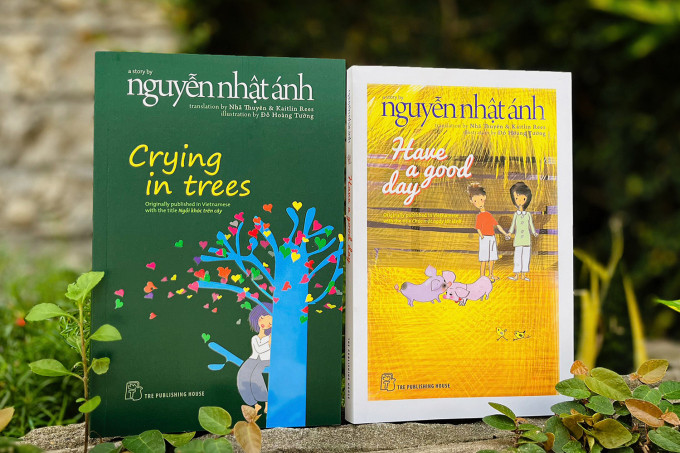 Hai bìa sách mới được chuyển ngữ của Nguyễn Nhật Ánh. Ảnh: Trẻ