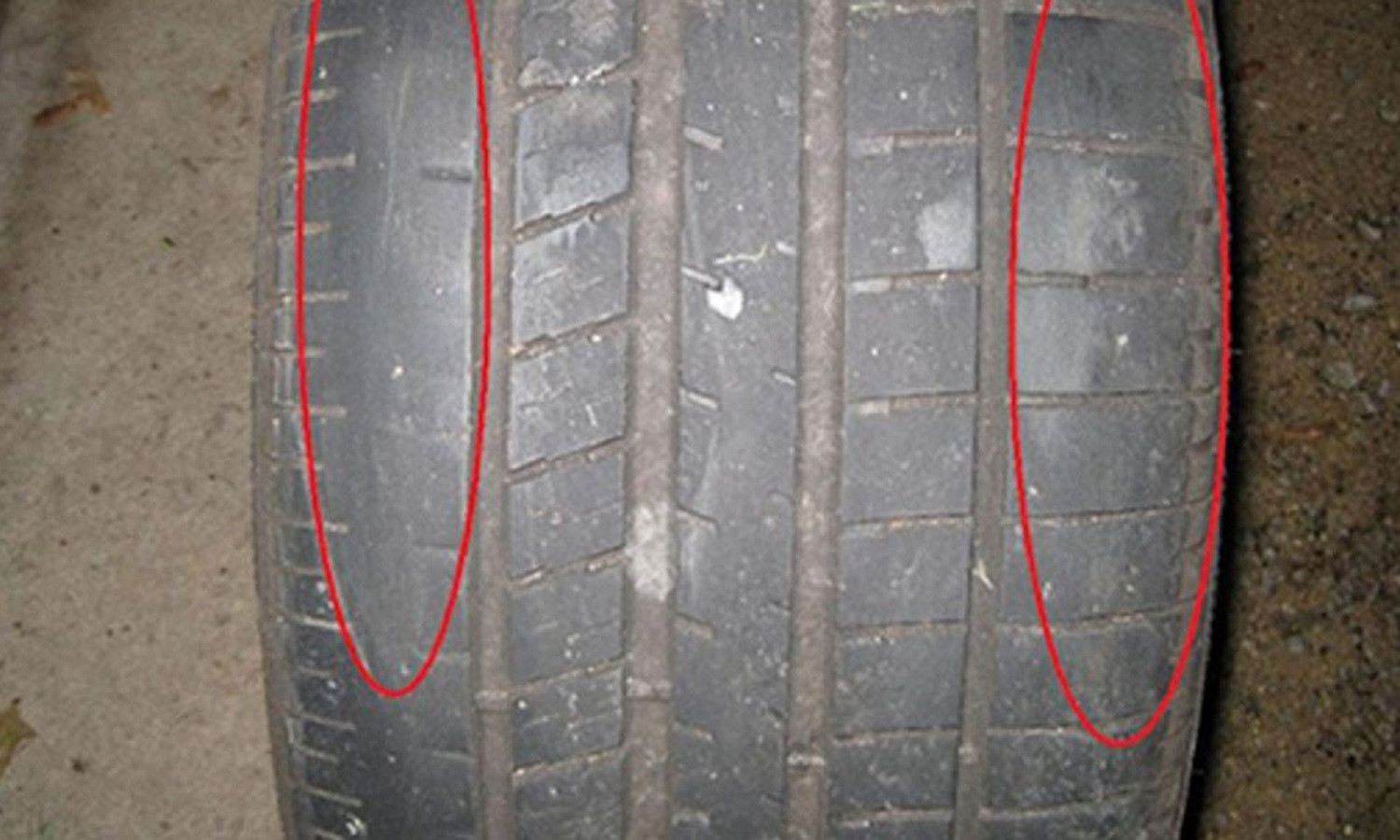 Hiện tượng mòn hai bên lốp khi thường xuyên di chuyển trên lốp bị non hơi.