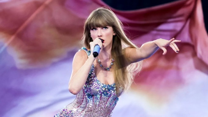 Taylor Swift biểu diễn mở màn trong Eras Tour. Ảnh: Instagram Taylor Swift