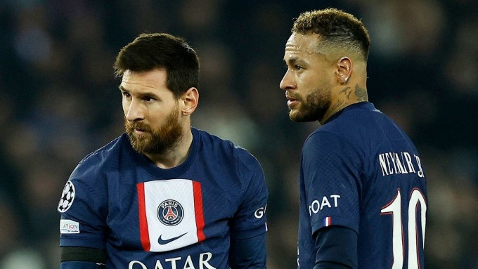 Messi và Neymar trong một trận Champions League cùng PSG mùa 2022-2023. Ảnh: Reuters