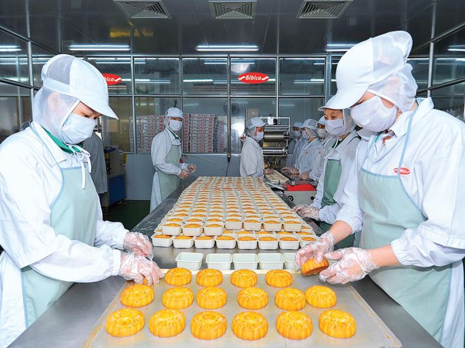 Giá đường và nhiều nguyên liệu tăng cao khiến doanh nghiệp bánh kẹo gặp nhiều khó khăn. (Ảnh minh họa: Báo Đầu tư)