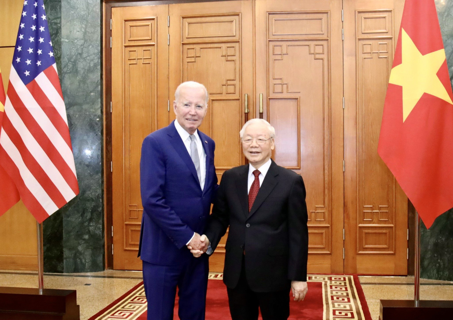 Tổng Bí thư Nguyễn Phú Trọng đón tiếp Tổng thống Mỹ Joe Biden chiều 10-9 - Ảnh: HẢI HUY