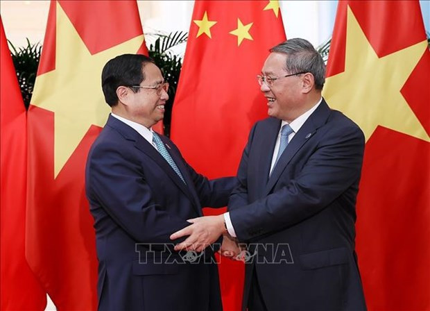 Vietnamese, Chinese PMs hold talks hinh anh 1