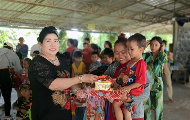 Vietnamese children around the world enjoy Mid-Autumn Festival hinh anh 4