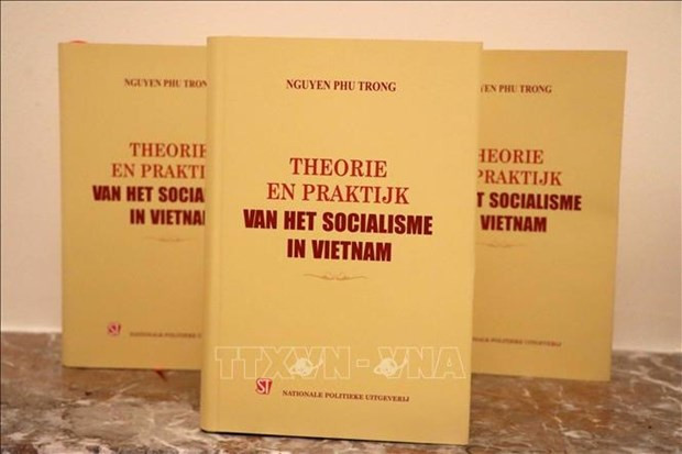 Int’l friends praise Party leader’s book on socialism in Vietnam hinh anh 2