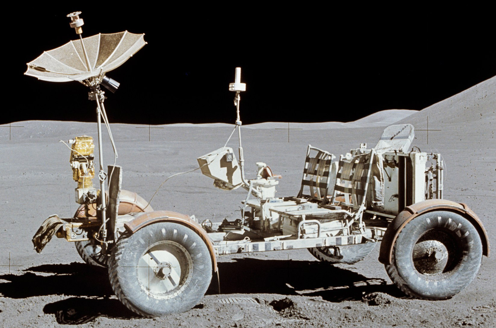 lunar roving vehicle.jpg