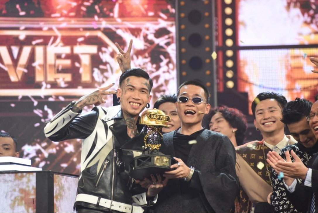 <em>Three rappers Blacka, De Choat, and Lang LD become famous after joining Rap Viet, a reality show for talented rappers. De Choat is the winner of the first season of Rap Viet. Photo: </em>Duyen Phan / Tuoi Tre