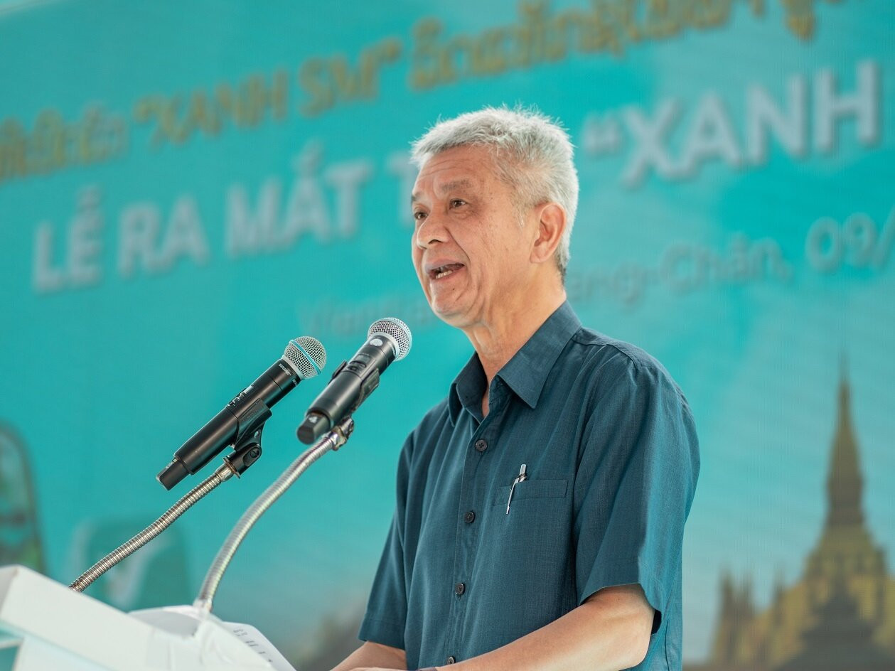 Bí thư Trung ương Đảng, Bí thư Thành ủy kiêm Chủ tịch HĐND TP Vientiane phát biểu tại sự kiện ra mắt Xanh SM.