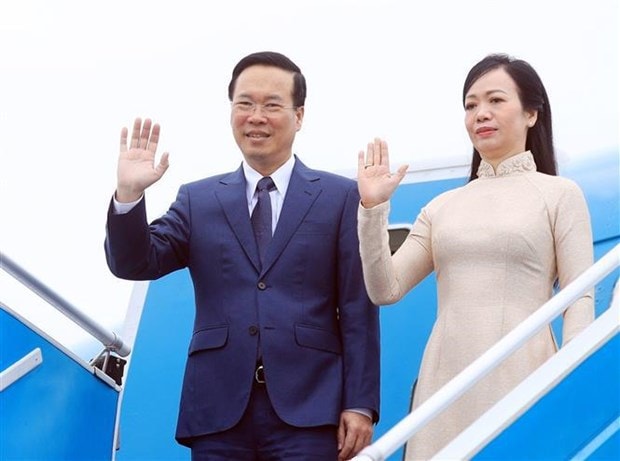 President sets off for APEC Economic Leaders’ Week, bilateral activities in US hinh anh 2