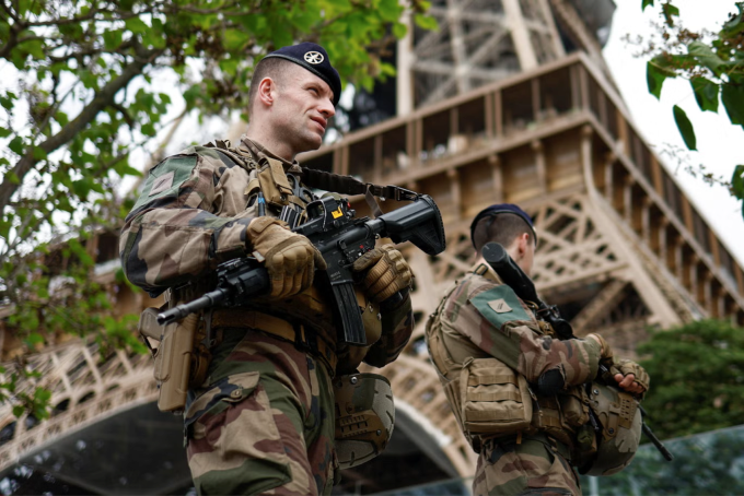 15.000 binh sĩ thuộc quân đội Pháp được huy động cho Olympic Paris 2024. Ảnh: Reuters