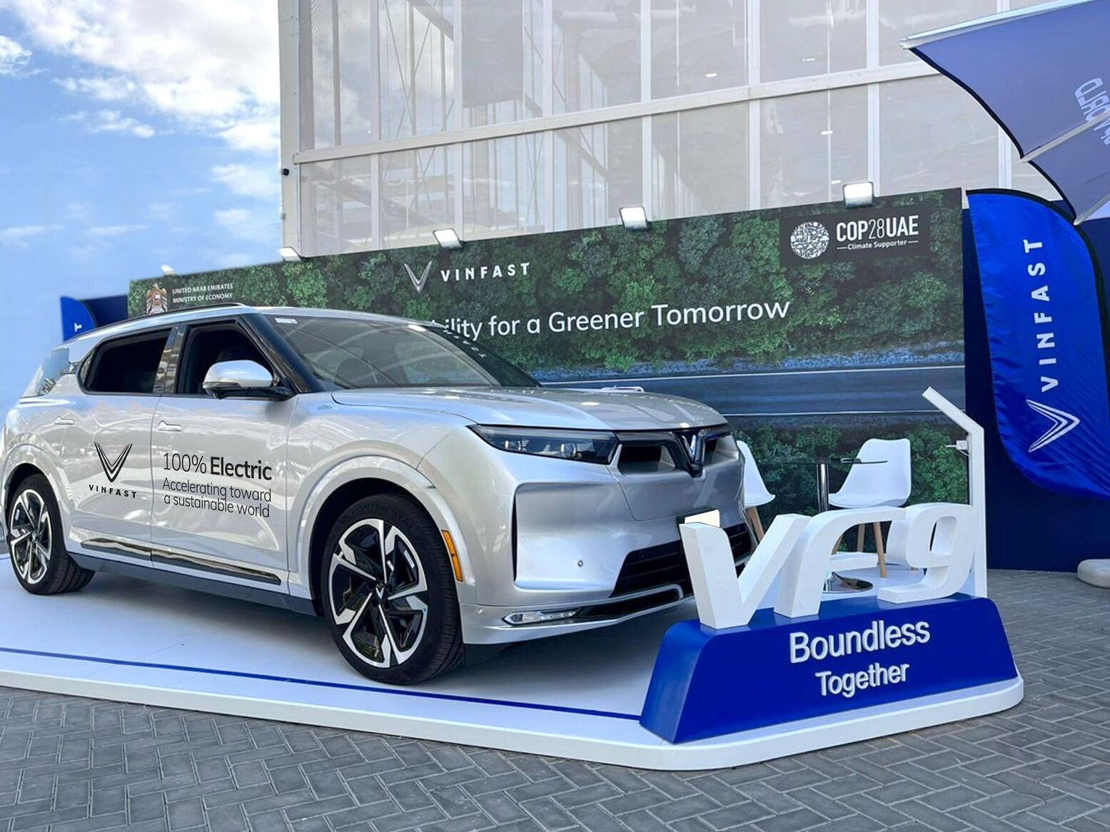 VinFast Auto là đại diện doanh nghiệp Việt Nam duy nhất tham gia trình bày và trưng bày sản phẩm tại Hội nghị thường niên thế giới về biến đổi khí hậu COP28.