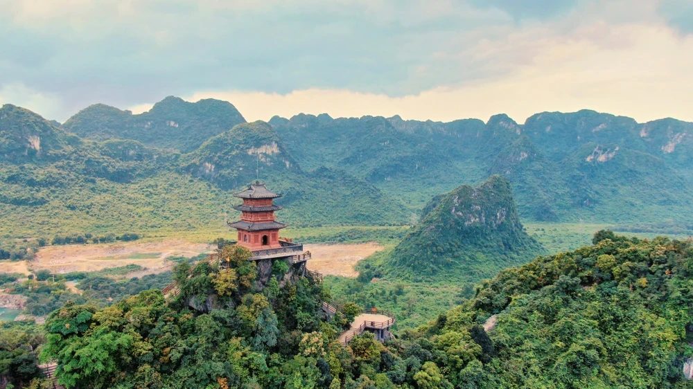 Hà Nam là mảnh đất giàu tiềm năng phát triển du lịch tâm linh. (Ảnh: CTV/Vietnam+)