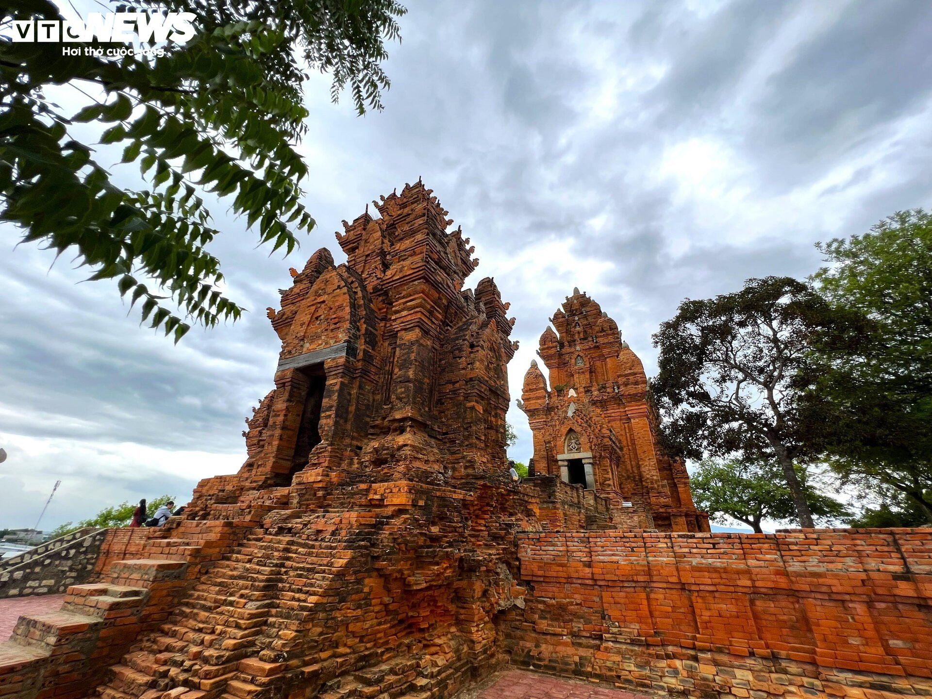 Tháp Po Klong Garai, nghệ thuật kiến trúc đỉnh cao của người Chăm Ninh Thuận - 5