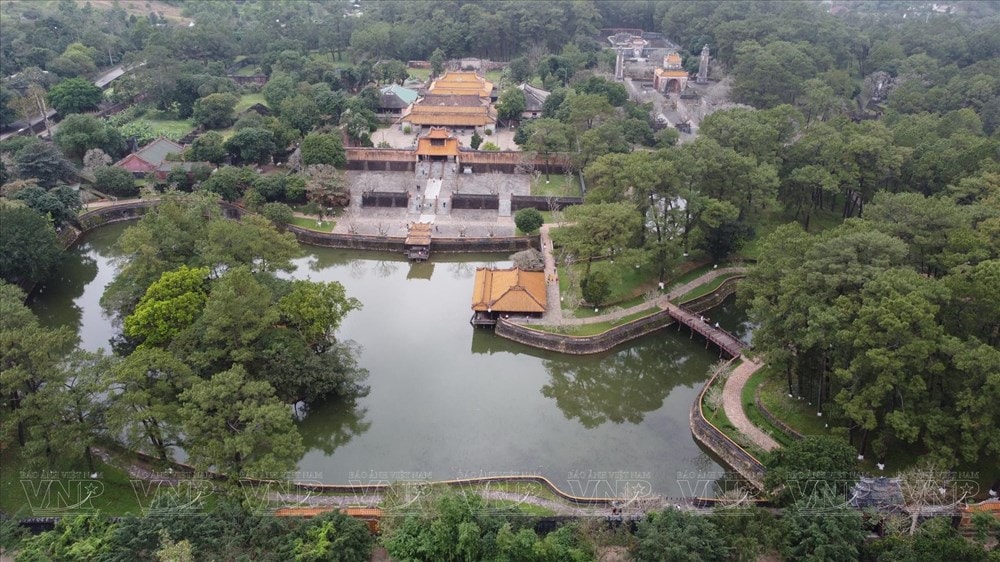 Tu Duc Tomb - Tomb of Modesty hinh anh 1