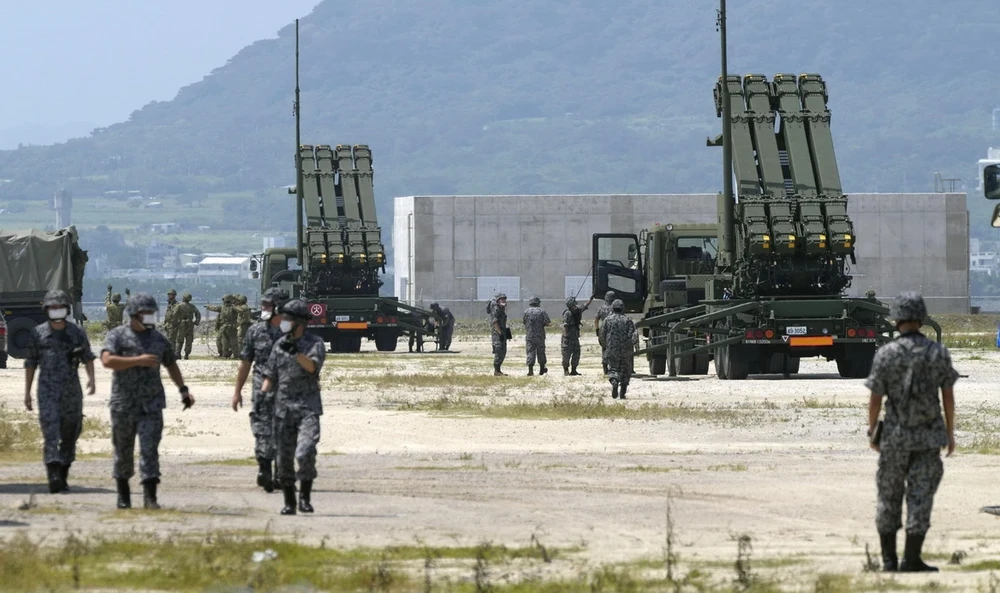 Hệ thống phòng thủ tên lửa trên đảo Ishigaki thuộc Okinawa, miền Nam Nhật Bản. (Ảnh: Kyodo/TTXVN)