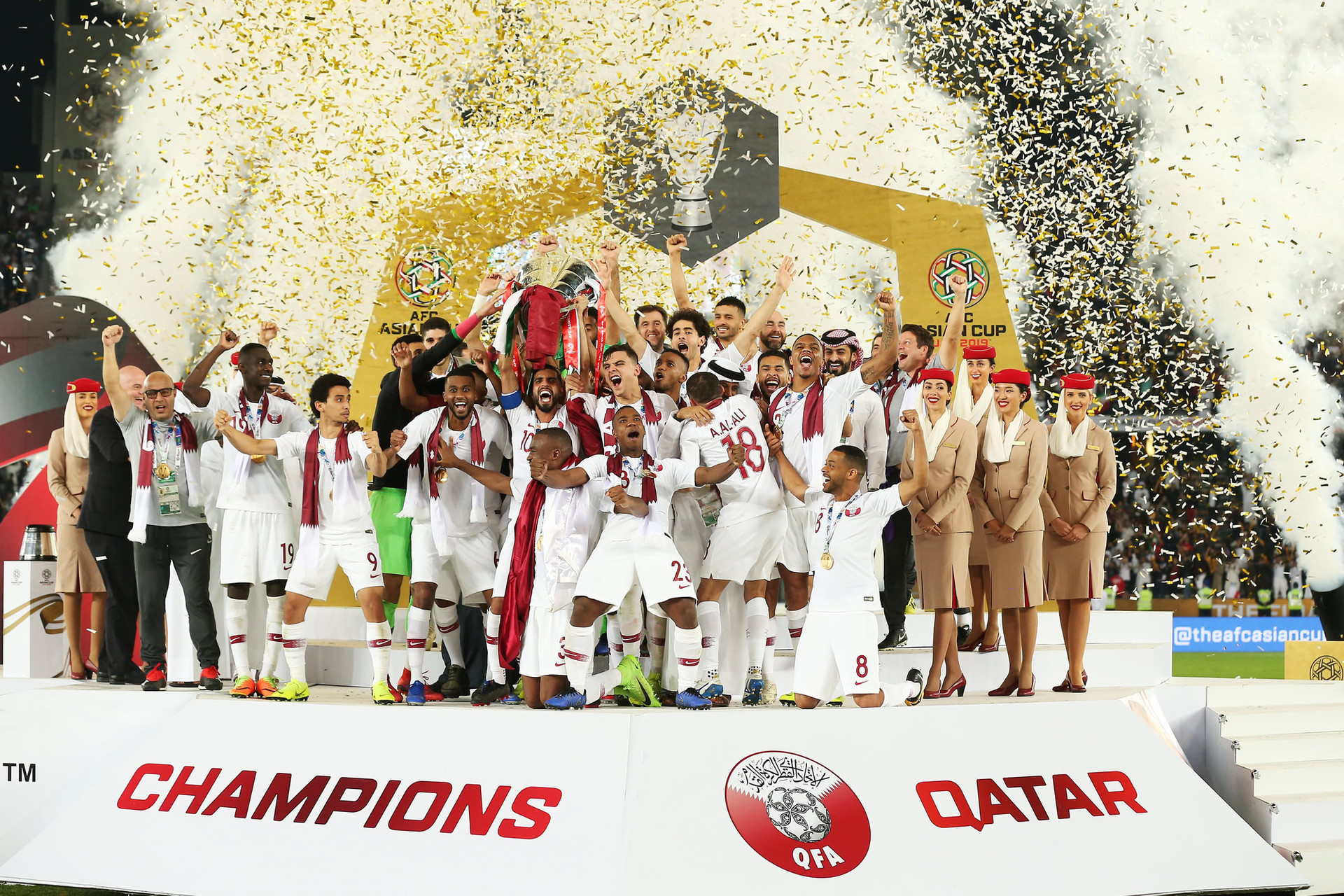 Qatar là đương kim vô địch Asian Cup - Ảnh: REUTERS