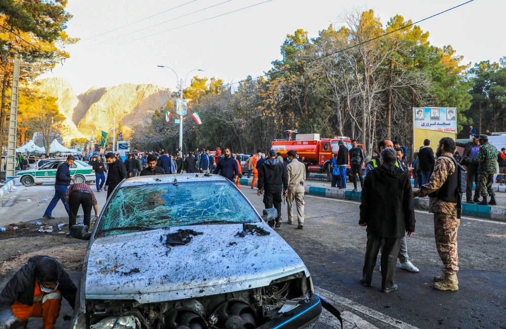 Hiện trường vụ nổ tại lễ tưởng niệm chỉ huy cấp cao Lực lượng Vệ binh Cách mạng Hồi giáo Iran (IRGC) ở thành phố Kerman, ngày 3/1/2024. (Ảnh: AFP/TTXVN)