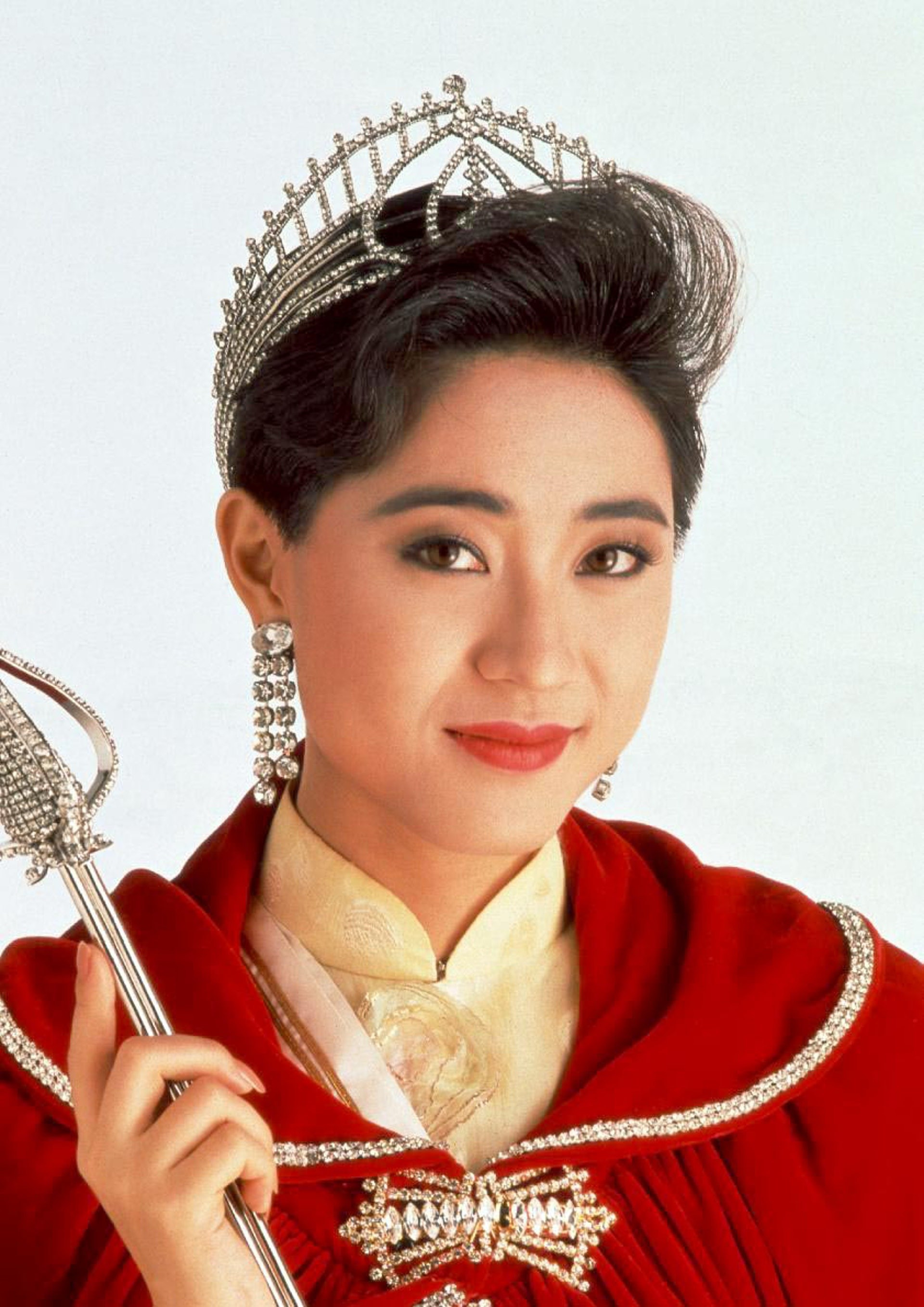 Nhan sắc tuổi 58 của hoa hậu tóc ngắn đẹp nhất Hong Kong ảnh 11