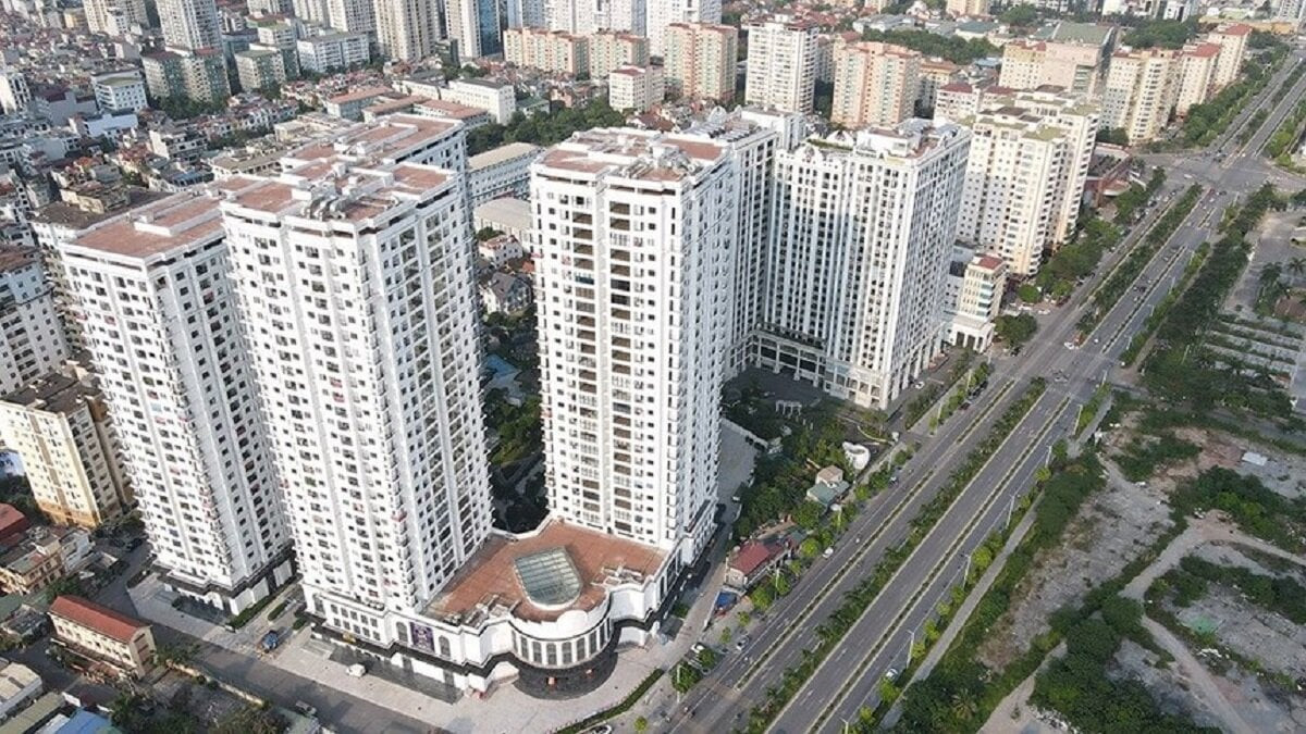 Theo báo cáo của Savills Việt Nam, chỉ trong 4 năm gần đây, giá trung bình của căn hộ chung cư đã đạt 54 triệu đồng/m2, tăng trong 19 quý liên tiếp và tăng hơn 77% so với quý I/2019. (Ảnh minh họa)