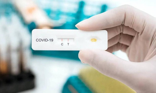Bộ Y tế thông tin mới nhất về khuyến cáo tiêm nhắc lại vaccine COVID-19- Ảnh 1.