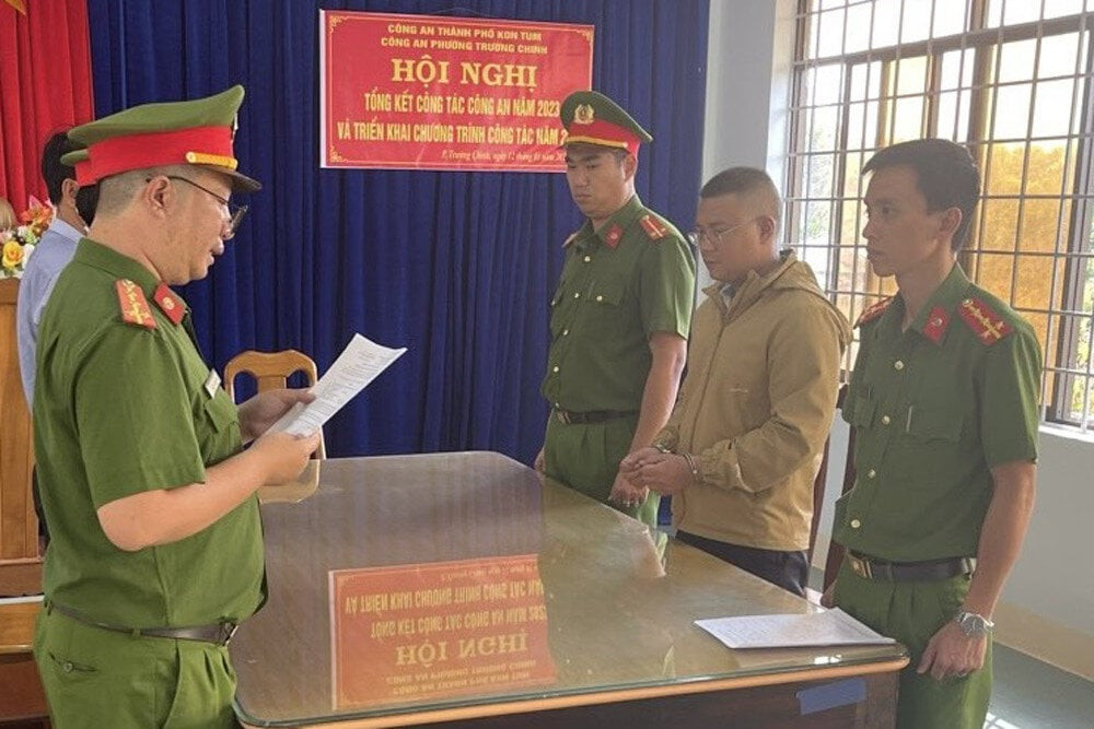 Nguyễn Văn Tồn bị khởi tố, bắt giam. (Ảnh: CA)