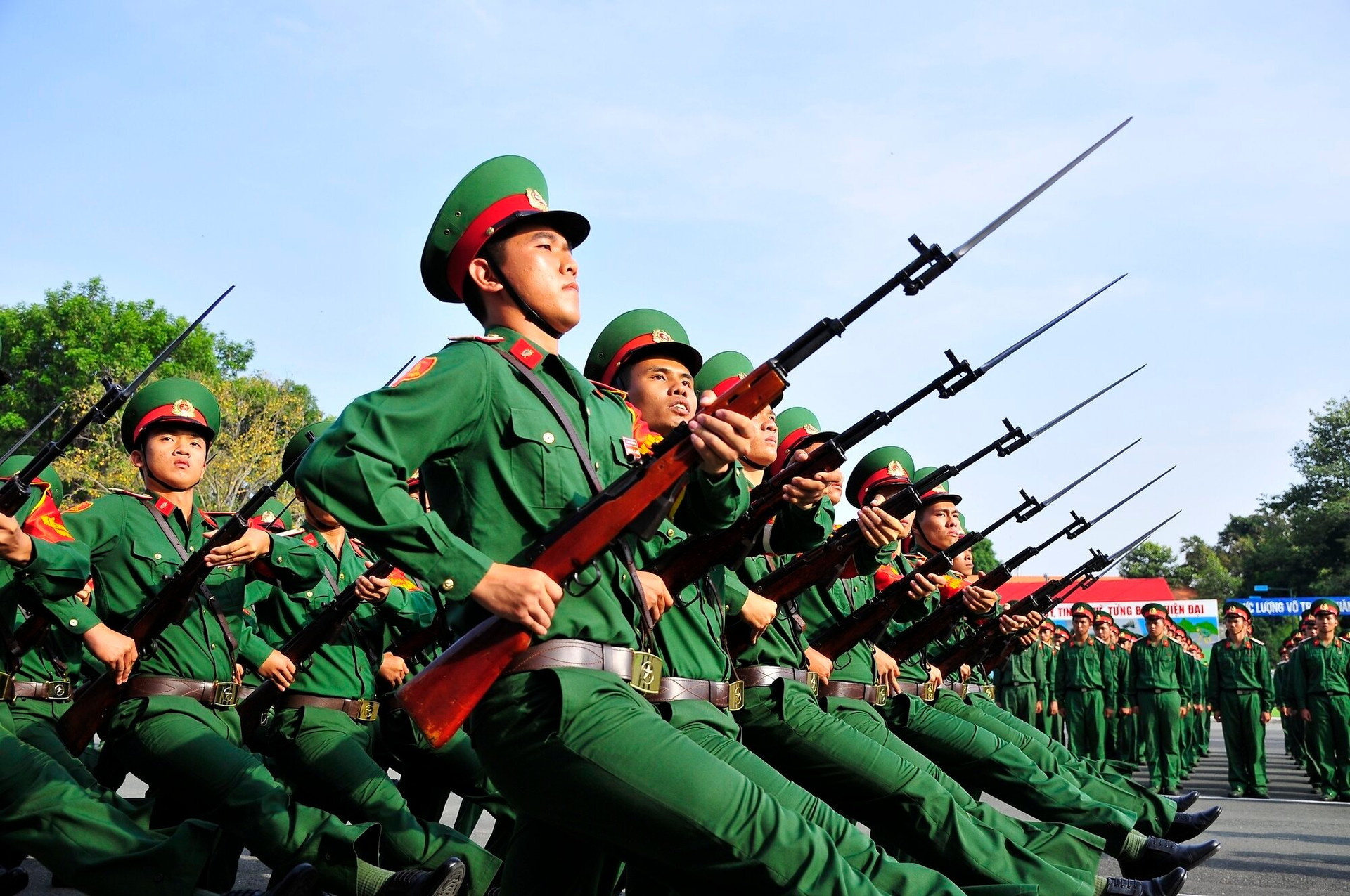 Cán bộ, chiến sĩ Bộ Tư lệnh TP.HCM tham gia lễ ra quân huấn luyện hồi cuối năm 2022. (Ảnh: VGP)