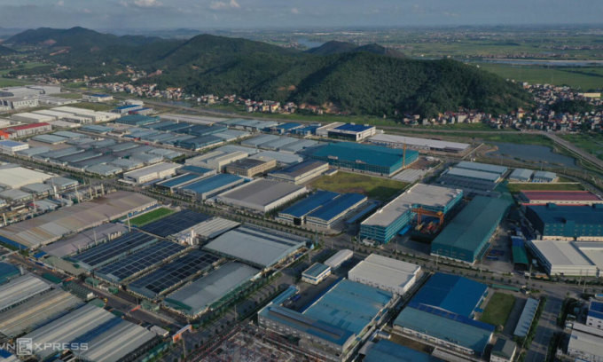 Các xưởng sản xuất tại khu công nghiệp Quang Châu, Bắc Giang. Ảnh: Ngọc Thành.